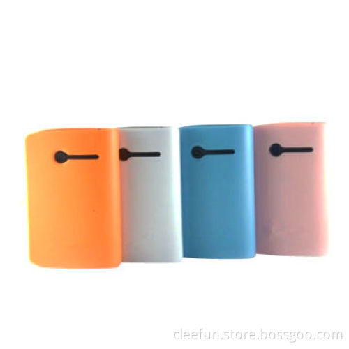 Factory price portable universal charger with 7,800mAh capacity, durable and fashion design